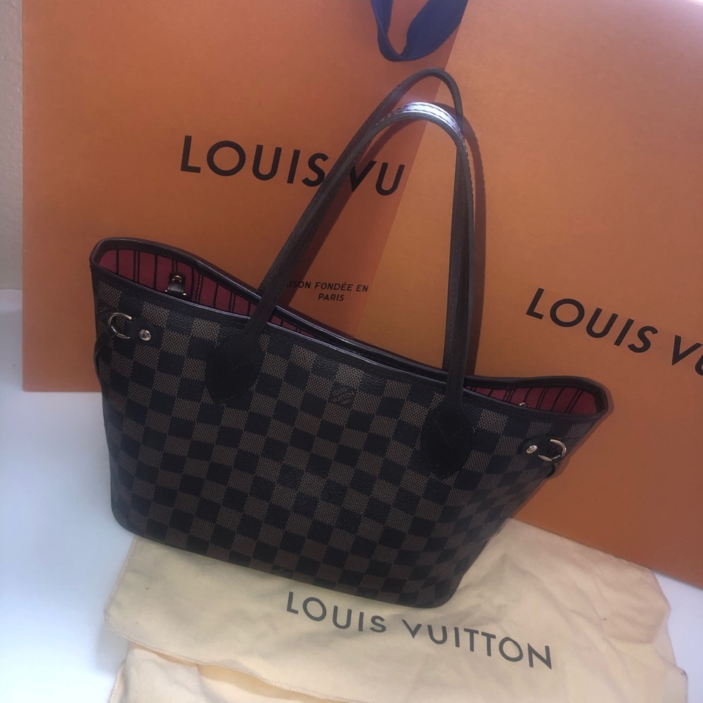 Louis Vuitton Neverfull PM